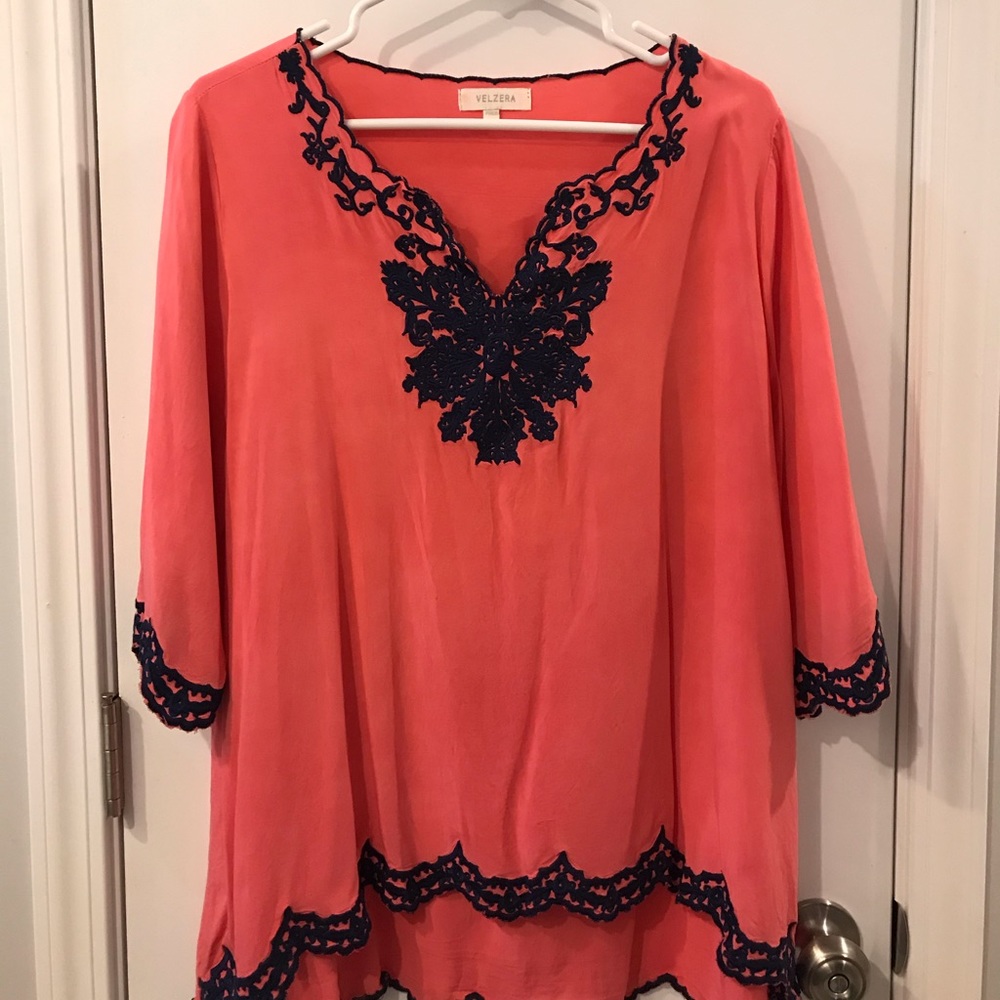 Velzera Coral Top